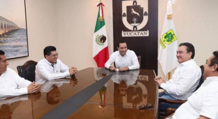 Yucatán incrementará salario y pagos retroactivos a docentes estatales y federales