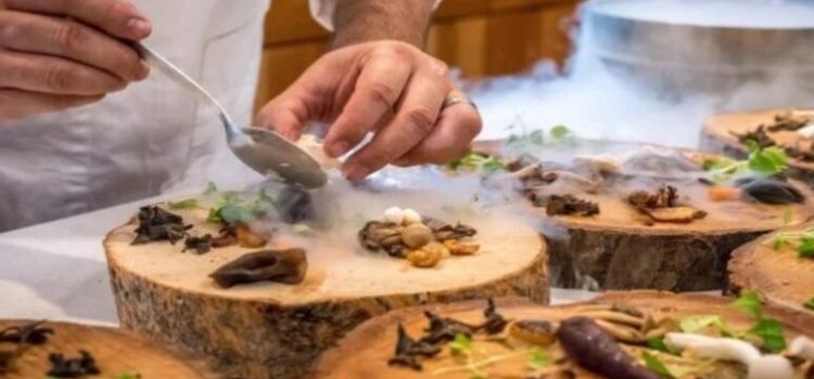 Debaten re-impulso al turismo gastronómico pospandemia