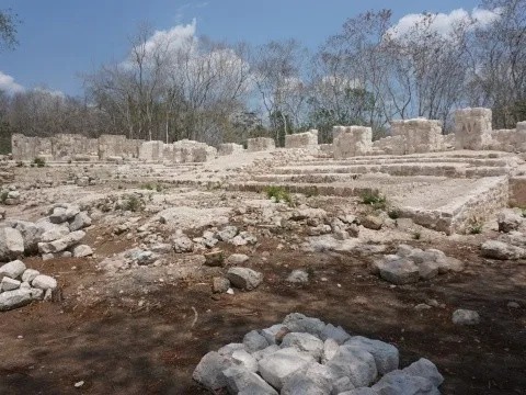 Anuncian hallazgo de complejo maya en Yucatán