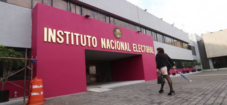 Podría el INE reducir tiempo de precampañas