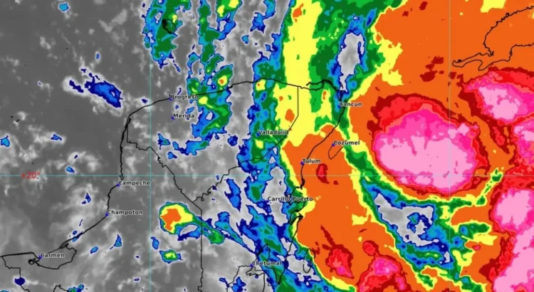 ‘Helene’ se intensifica; provocará fuertes lluvias en la península de Yucatán