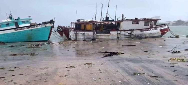 Desaparecen 15 pescadores en Yucatán tras paso del huracán ‘Milton’