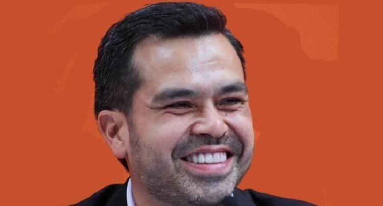 Se registra Máynez como candidato a la dirigencia nacional del Movimiento Ciudadano Se registra Máynez como candidato a la dirigencia nacional del Movimiento Ciudadano