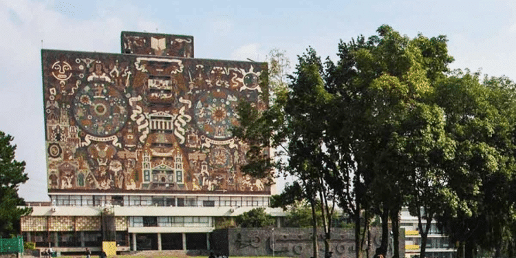 La UNAM se posiciona como líder en ciencia en América Latina La UNAM se posiciona como líder en ciencia en América Latina