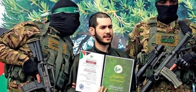 Israel retrasa entrega de rehenes Israel retrasa entrega de rehenes