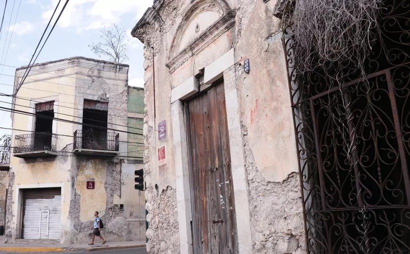 350 edificios del Centro Histórico de Mérida presentan riesgo de colapso por deterioro estructural