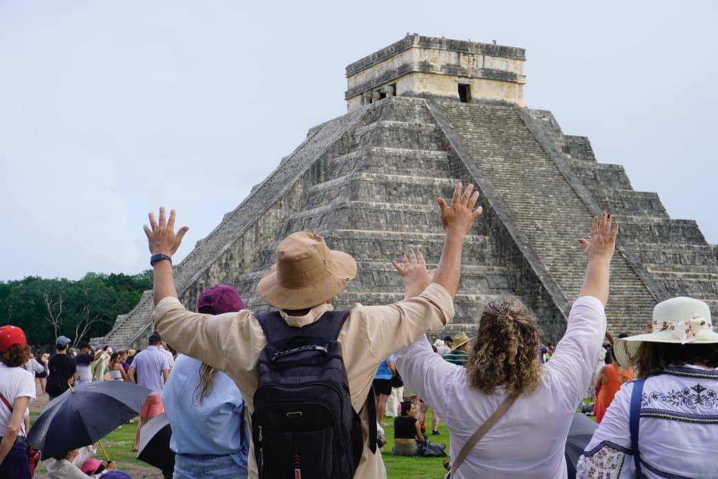 Reabre Chichén Itzá tras 13 días de cierre; persisten demandas de artesanos