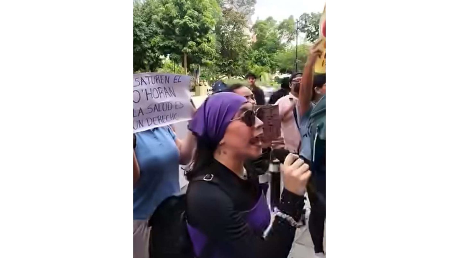 Con protesta, rechazan la reestructuración del Hospital Materno Infantil