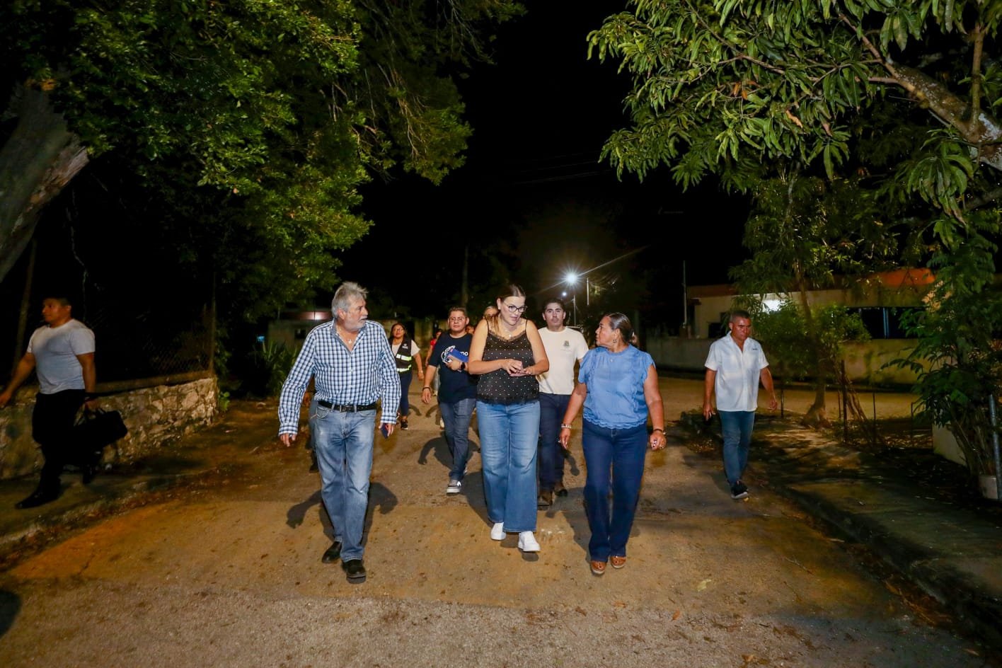 El Ayuntamiento de Mérida, instalará alumbrado LED en los espacios públicos del total de sus comisarías
