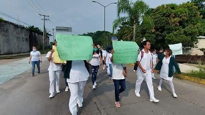 Personal de salud exige a Díaz Mena cumplir promesa de basificaciones