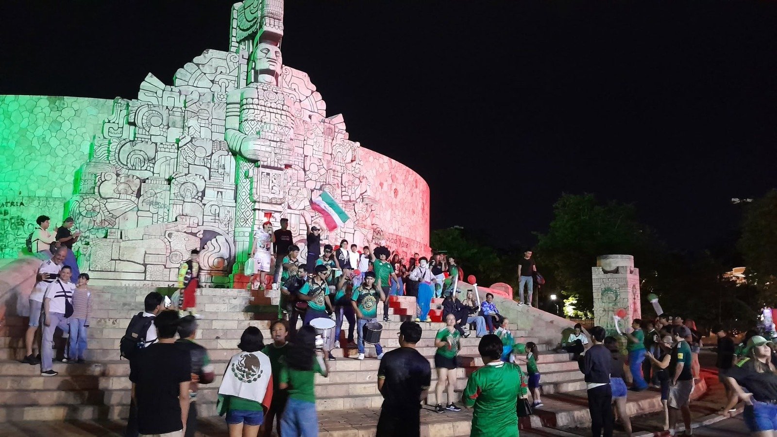 Monumento a la Patria reunió a la afición yucateca para despedir a México del Mundial 2026
