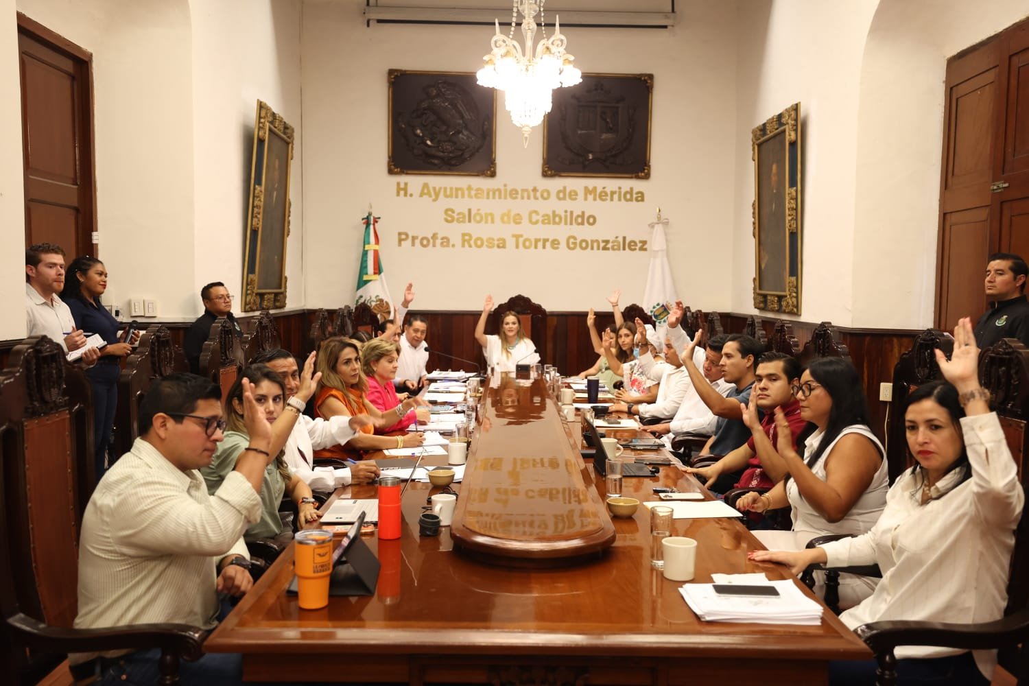 Aprueban en Cabildo, nuevo reglamento para los mercados de Mérida