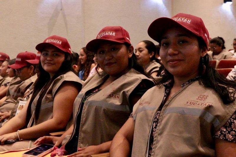 100 Promotoras Comunitarias de la Prevención 2026, una red de orientación de la Semujeres que trabaja en 45 municipios de Yucatán