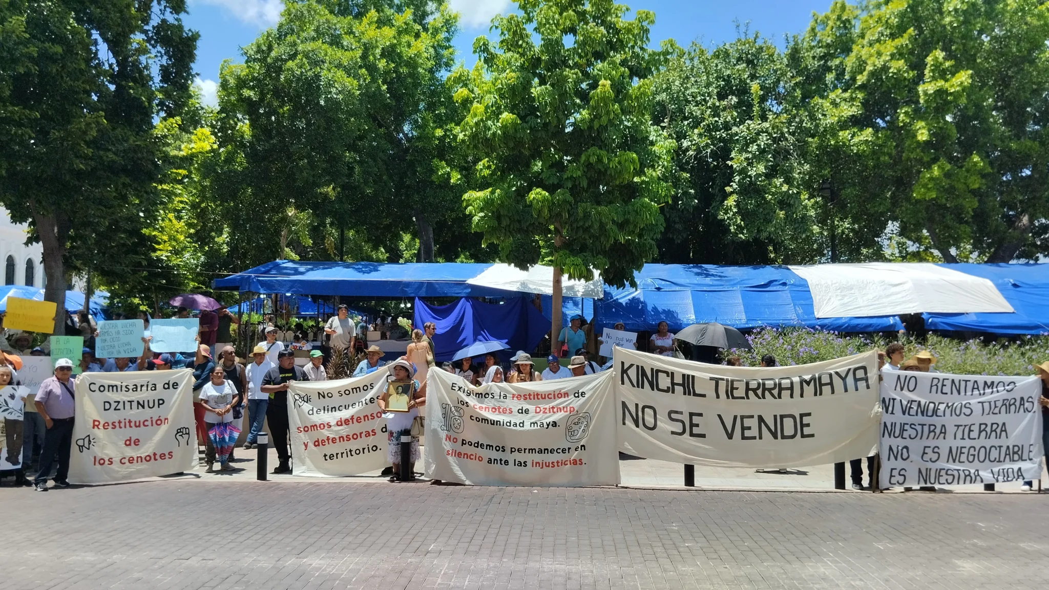 Marchan en Mérida para exigir respeto a la defensa del territorio y dignidad del pueblo maya